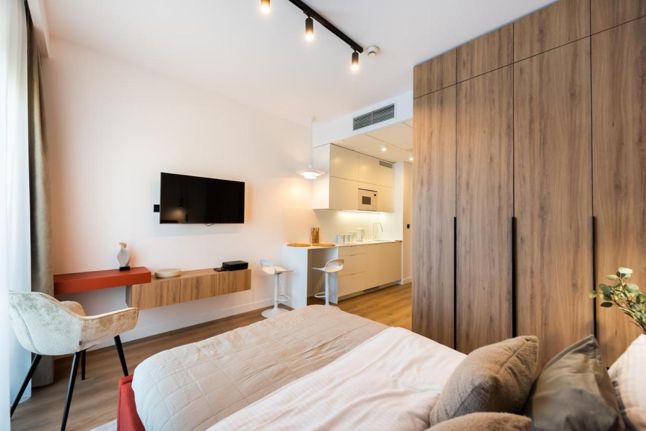 11Th Floor Voguish Studio Варшава Экстерьер фото
