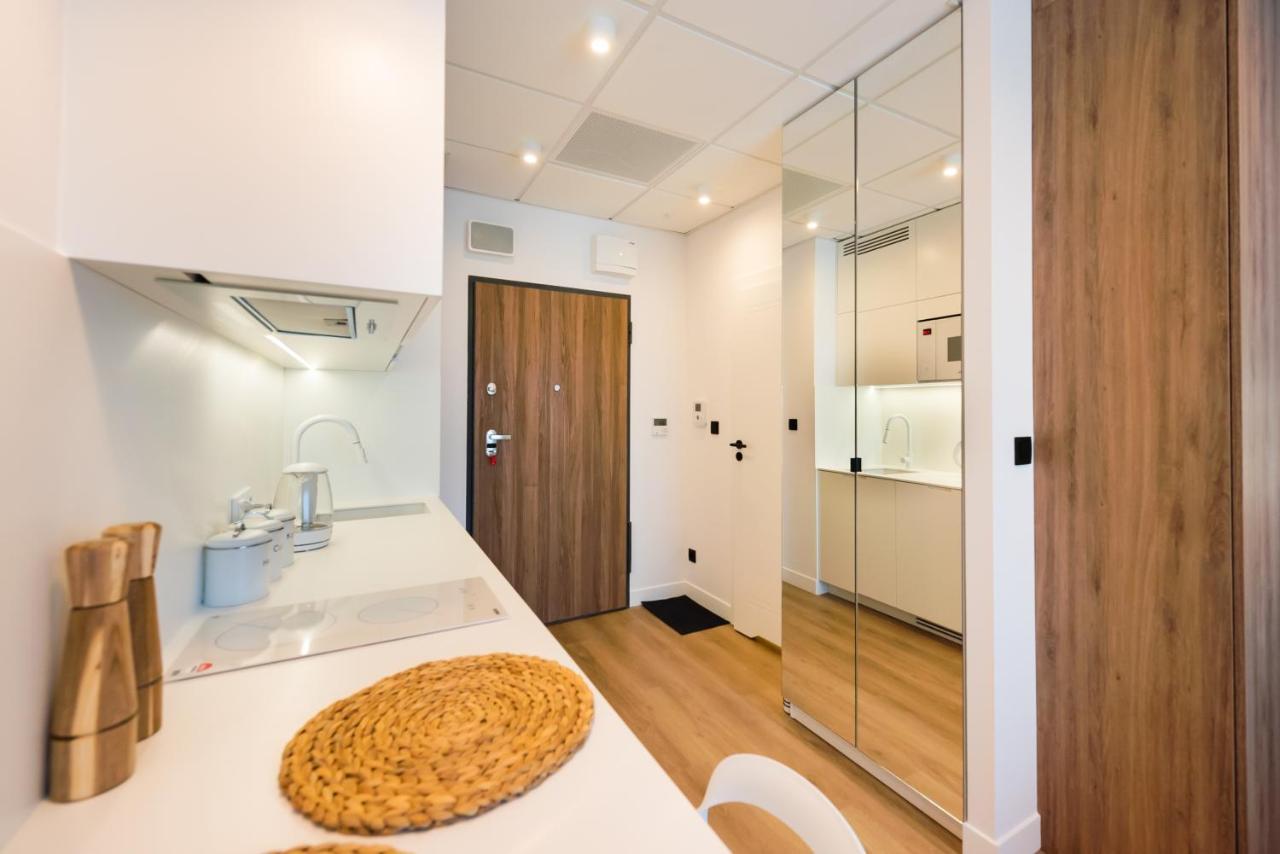 11Th Floor Voguish Studio Варшава Экстерьер фото