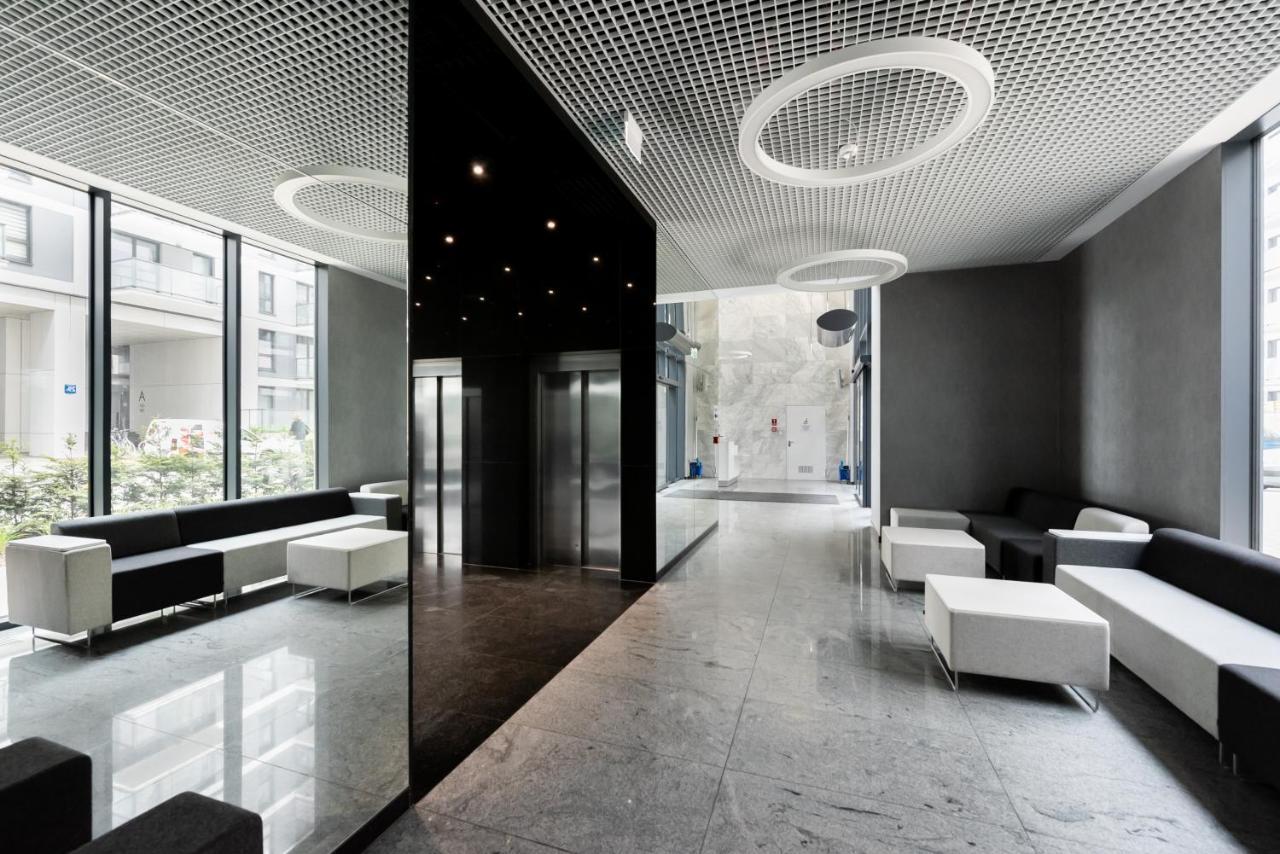 11Th Floor Voguish Studio Варшава Экстерьер фото